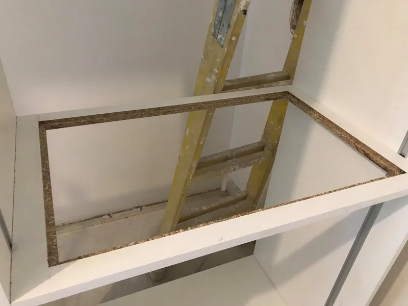 Ajustement d’un caisson en hauteur